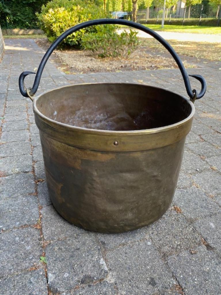 Antieke koperen ketel, Ophalen, Koper