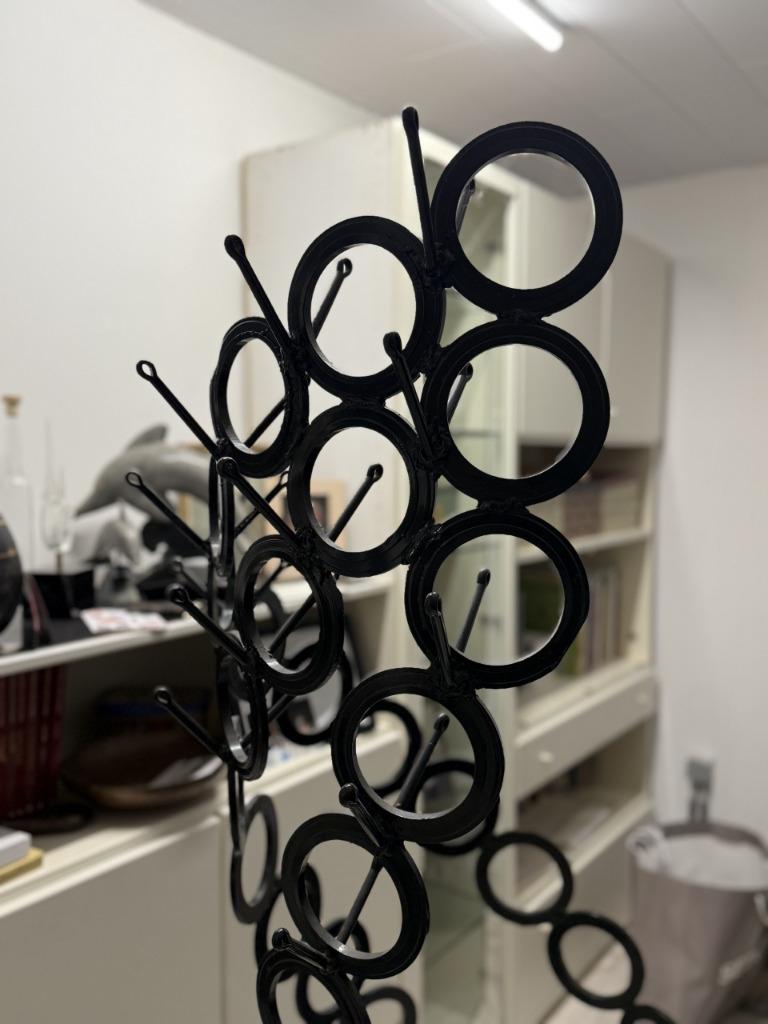 metalen kunstwerk functioneel als klerenhanger, Ophalen, Zo goed als nieuw, Metaal, Kinderen en Volwassenen
