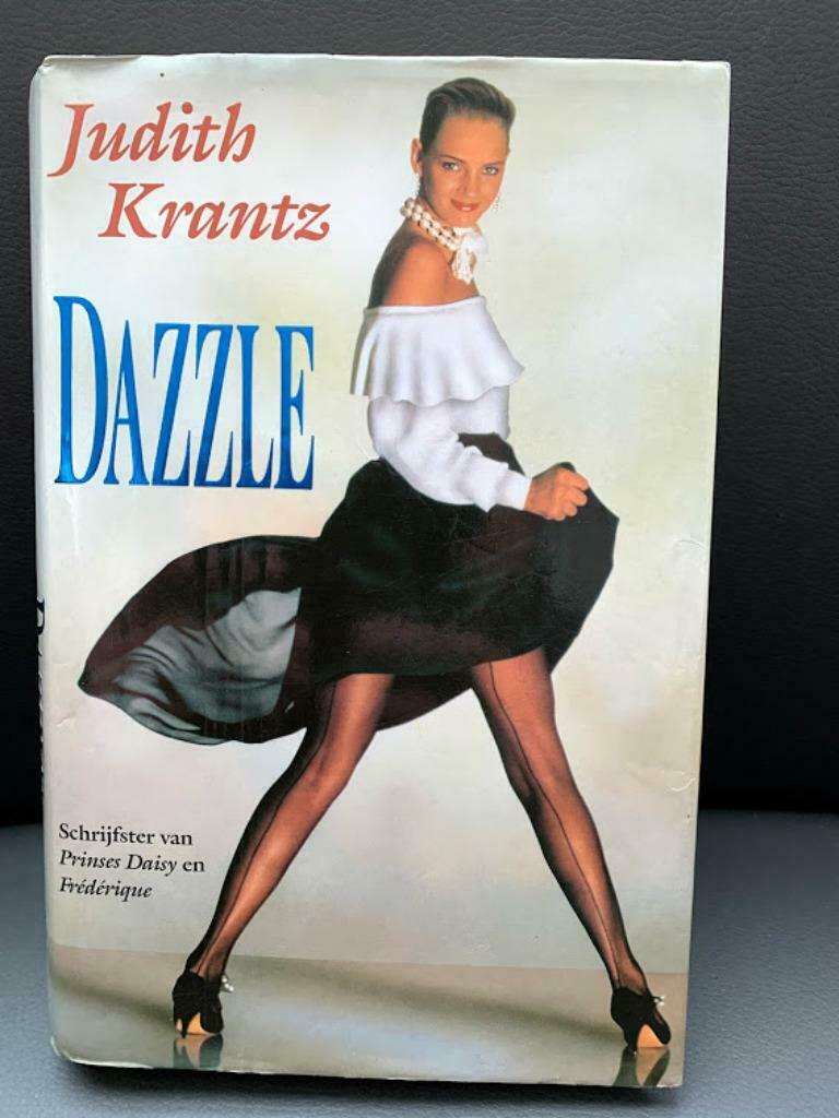 Dazzle, Ophalen, Gelezen