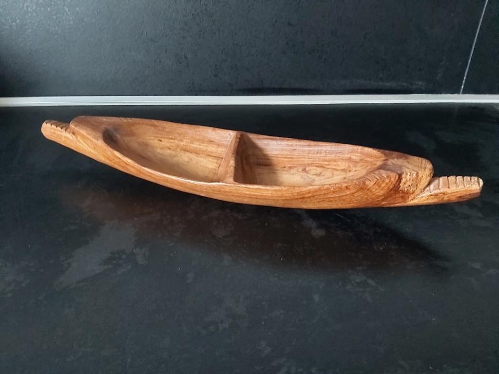 Houten aperitiefschaal in de vorm van een kano, Antiek en Kunst, Ophalen of Verzenden