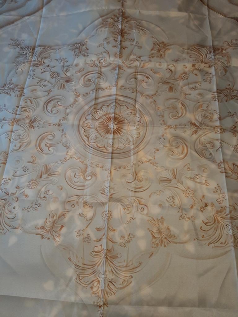 Doek voor muur of tafelkleed 130x150 afwasbare zijde glans, Ophalen