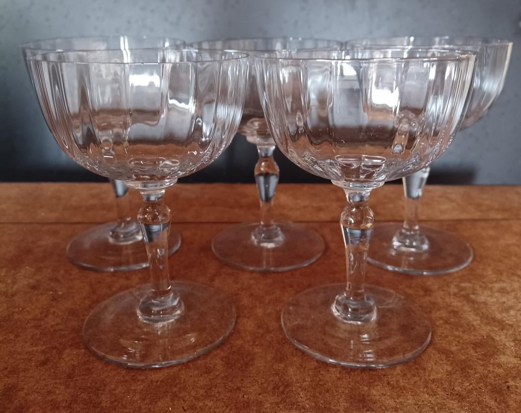 5 kristallen champagnecoupes., Ophalen