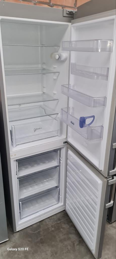 Réfrigérateur combiné Whirlpool A++, Enlèvement ou Envoi, Comme neuf