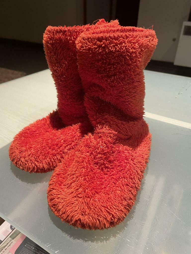 Woody pantoffels maat 30-34, Kinderen en Baby's, Ophalen, Gebruikt