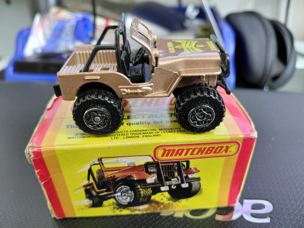 Matchbox 5i 4x4 Jeep GOLDEN EAGLE (Boîte américaine), Enlèvement ou Envoi, Comme neuf, Voiture