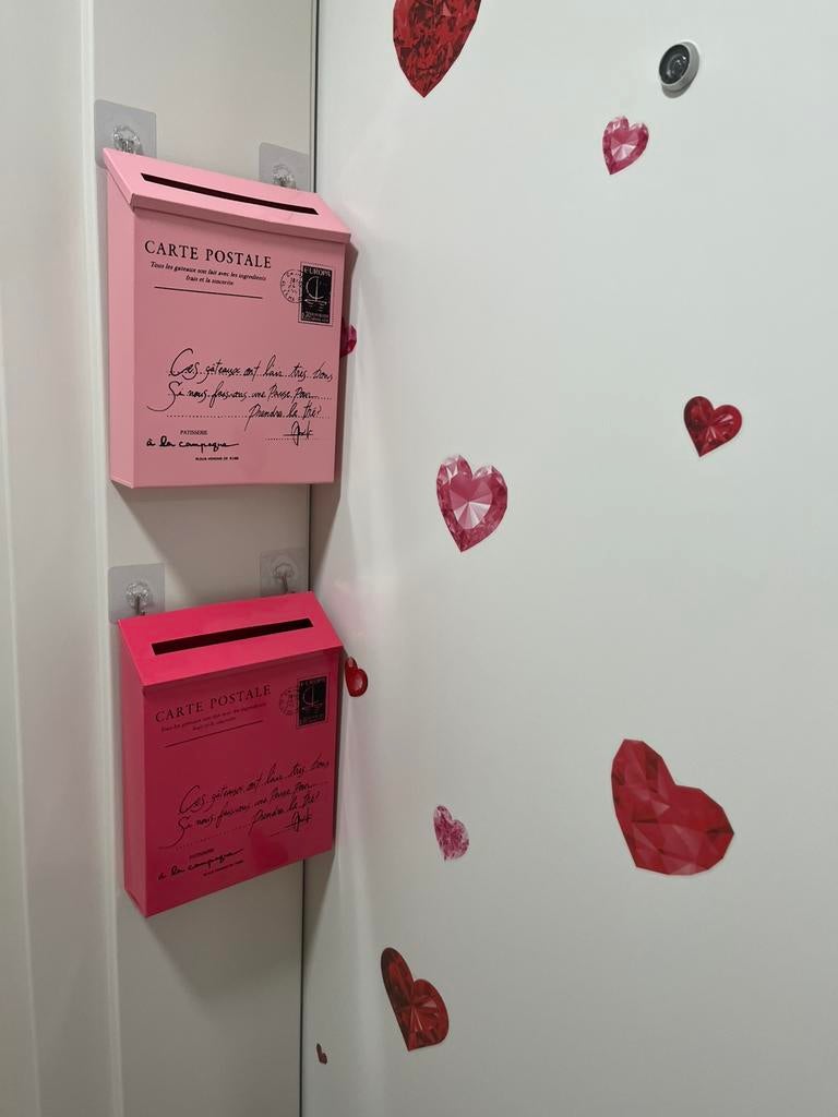 Boîtes aux lettres rose flash, Jardin & Terrasse, Enlèvement ou Envoi, Comme neuf