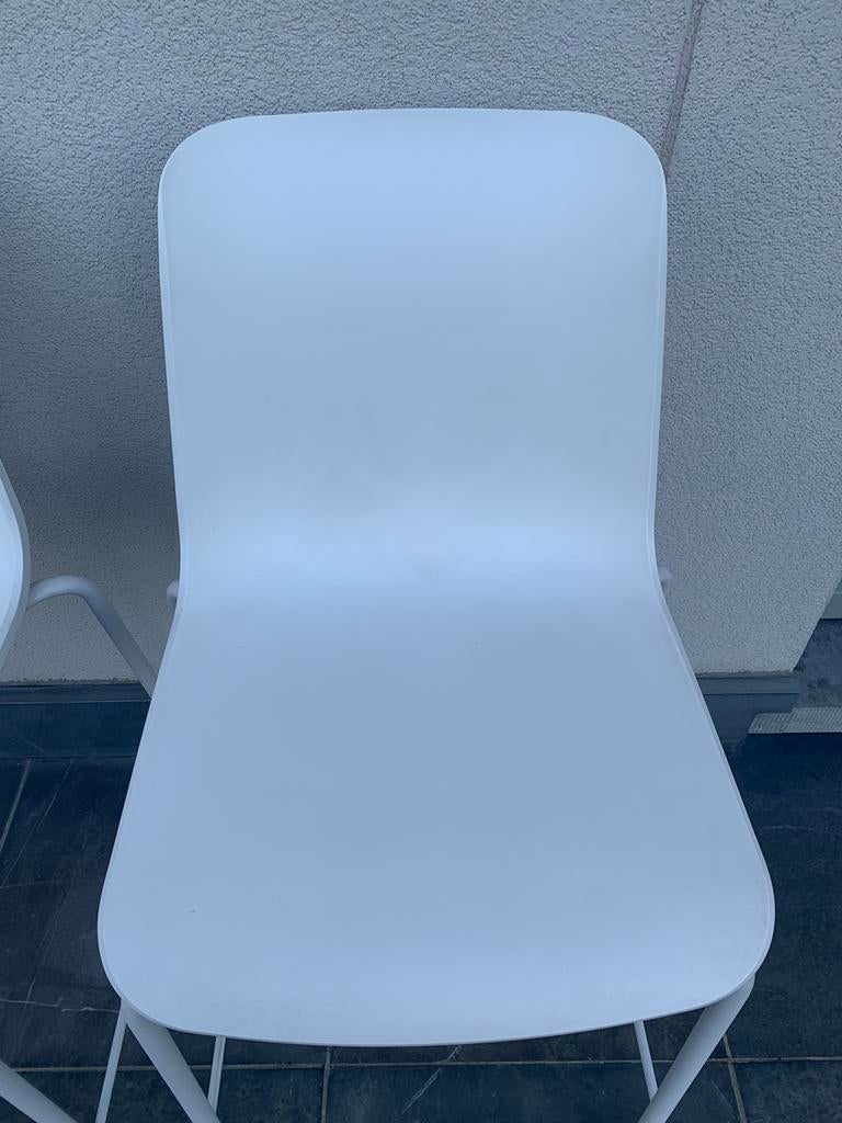 2 Barstoelen (Weba -Paris) wit, Ophalen, Twee, Wit, Zo goed als nieuw