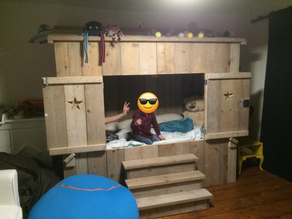 LIT CABANE, Comme neuf, Sommier à lattes, Enlèvement, 180 cm ou plus