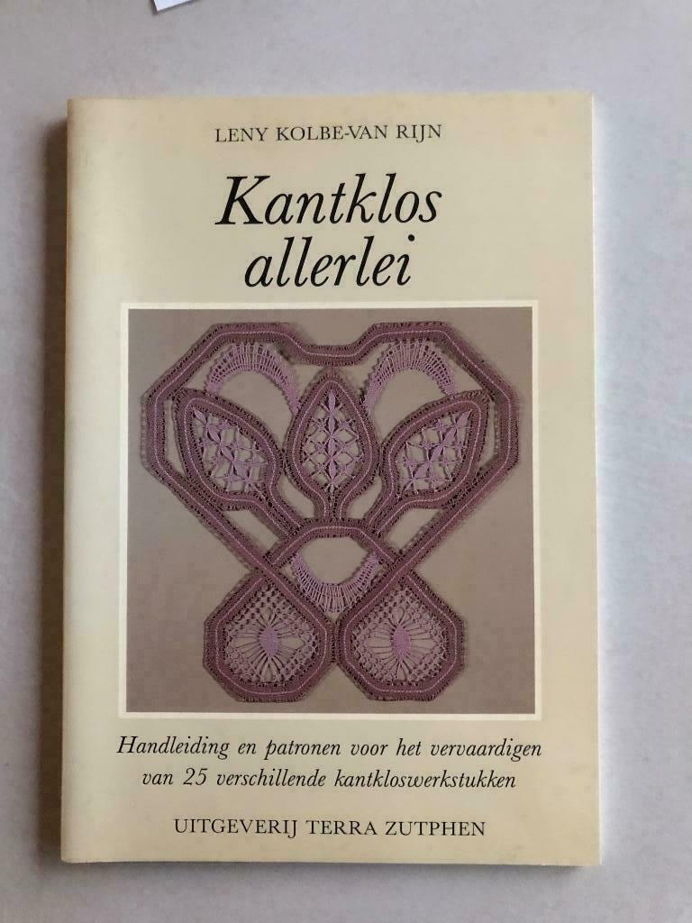 Kantklos allerlei, Ophalen, Zo goed als nieuw, Patronen