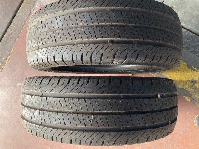 2 pneus Camionnette 215 65 R15 C, Autos : Pièces & Accessoires, Pneus & Jantes, Neuf, 15 pouces, 215 mm, Pneus été