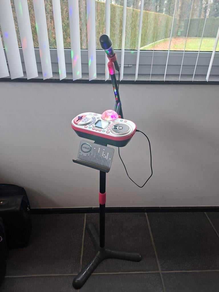 Vtech microfoon met dj-booth, Ophalen
