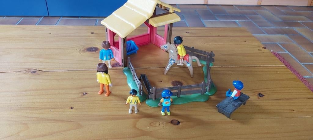 Playmobil stal en paardje, Kinderen en Baby's, Speelgoed | Playmobil, Ophalen of Verzenden, Gebruikt