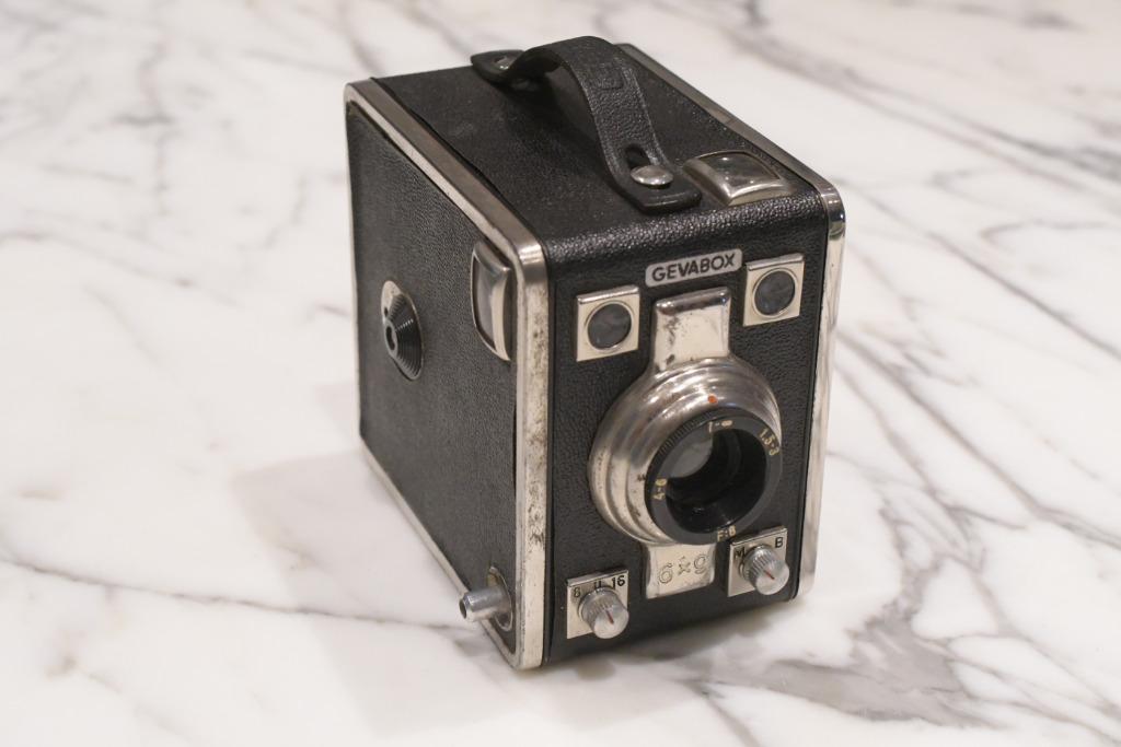 Agfa Gevabox 6 X 9 avec sac, Enlèvement ou Envoi, 1940 à 1960, Appareils photo