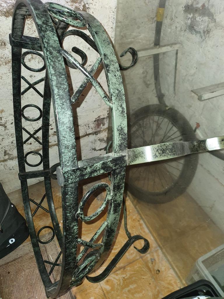 Antieke handgemaakte salontafel in goede staat met glas, Ophalen of Verzenden