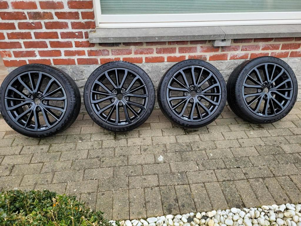 Rs velgen renault megane, Enlèvement, Pneu(s)