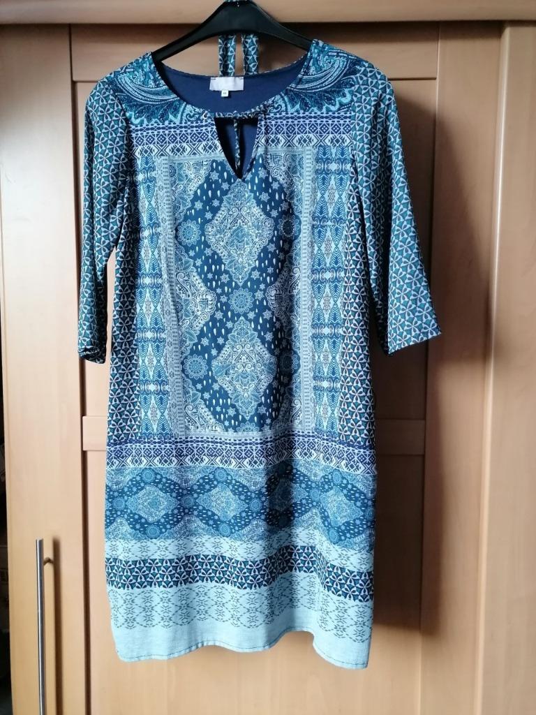 Robe Cassis taille 40, Taille 38/40 (M), Enlèvement ou Envoi, Cassis, Au-dessus du genou