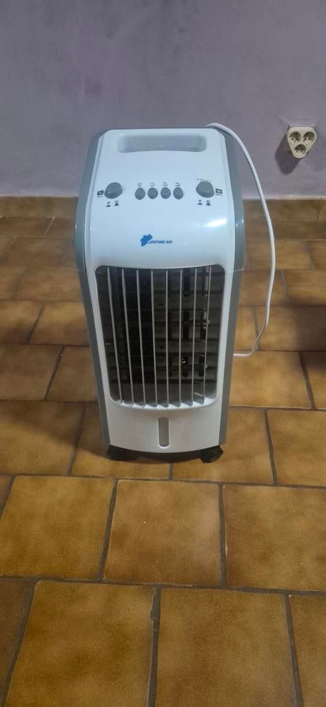 Enrouleur de chantier et airco
