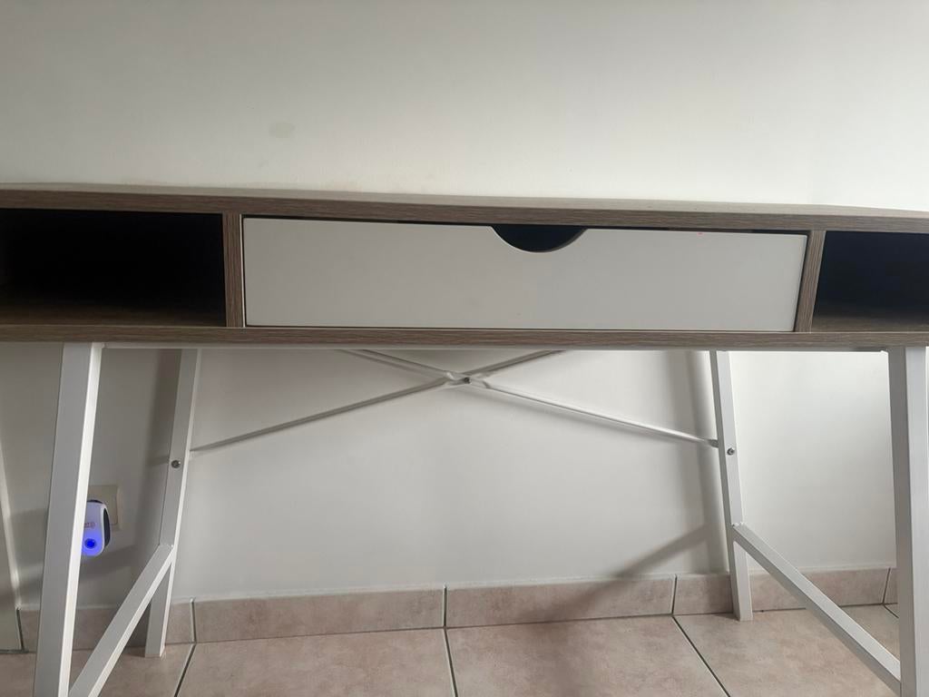Bureau, Huis en Inrichting, Bureaus, Ophalen, Zo goed als nieuw