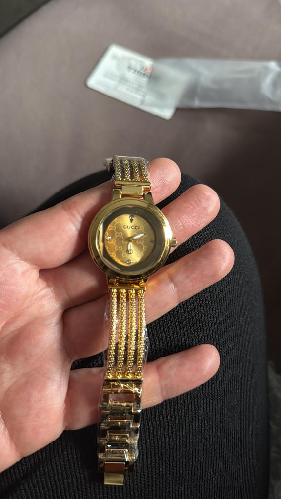 Gucci horloge, Enlèvement ou Envoi, Comme neuf