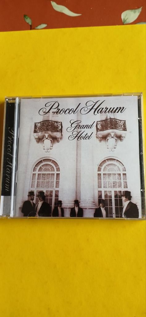 Cd  Procol Harum  - Grand Hotel, Cd's en Dvd's, Ophalen of Verzenden, Zo goed als nieuw