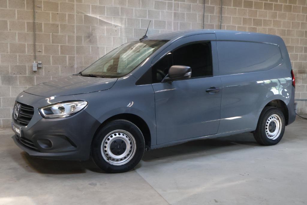 Mercedes-Benz Citan 95 PK MT5| Airco| Bluetooth| CC| Camera, 4 deurs, Stof, 4 cilinders, Mercedes-Benz