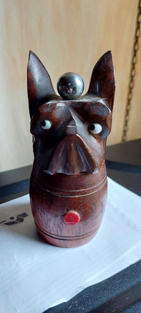 Vintage houten buldog pepermolen, Verzenden