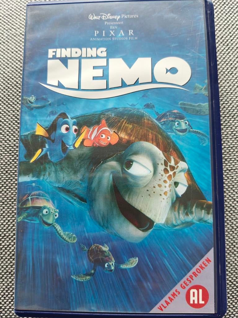 Finding nemo VHS, Ophalen, Gebruikt