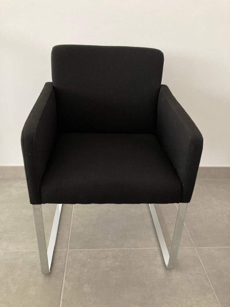 2 fauteuils noirs CJ ADAGIO, Enlèvement, Comme neuf, Tissus