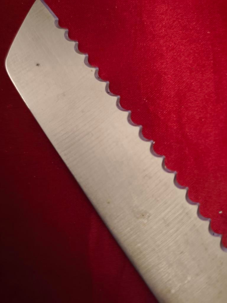 Couteau à pain 45 cm +/-