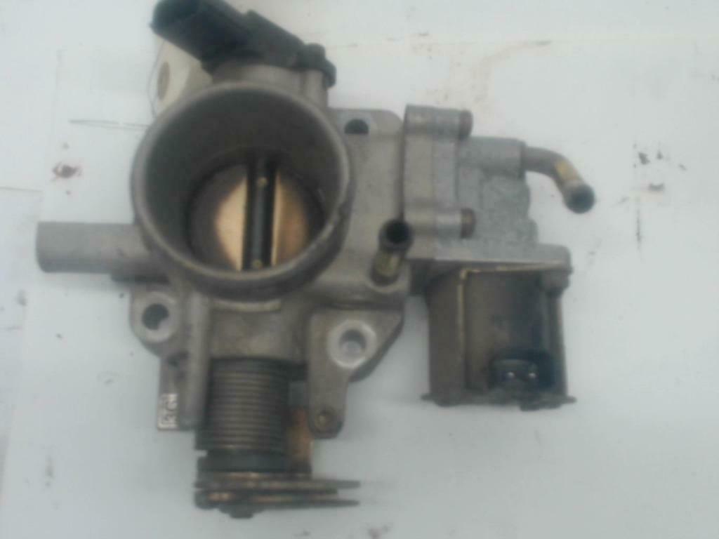 boitier papillon mazda 323 bj 1.3 cc 54 kw, Ophalen, Mazda