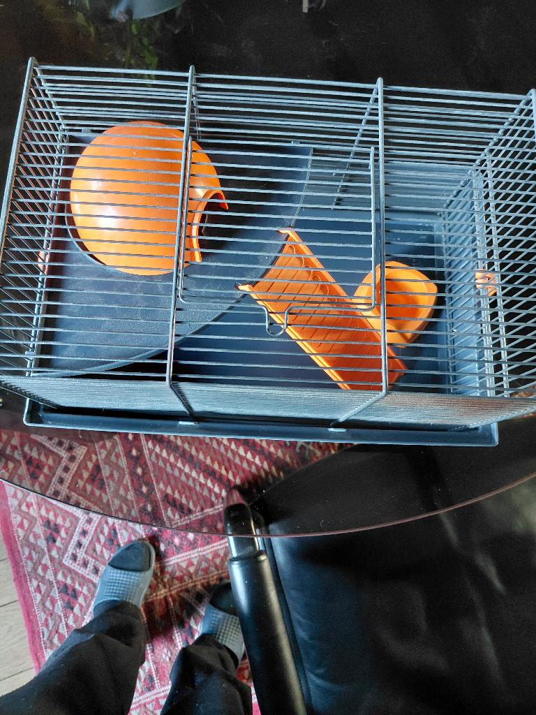 mooi hamster kooi in nieuwstaat met bijbehoren  IndoorZoolux, Enlèvement, Comme neuf, Cage, Hamster