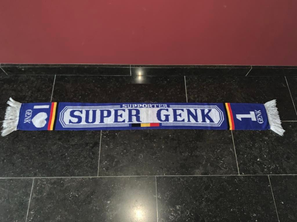 Sjaal KRC Genk, Ophalen