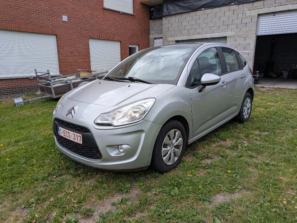 Citroën C3 met Zenith-voorruit // ZEER LAGE KM STAND, Voorwielaandrijving, Euro 5, Handgeschakeld, Particulier