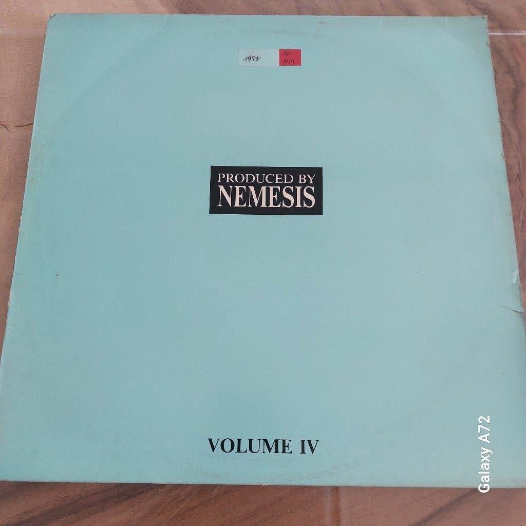 various produced by nemesis vol 4 12 inch maxi, CD & DVD, Vinyles | Dance & House, 12 pouces, House, Enlèvement ou Envoi, Comme neuf