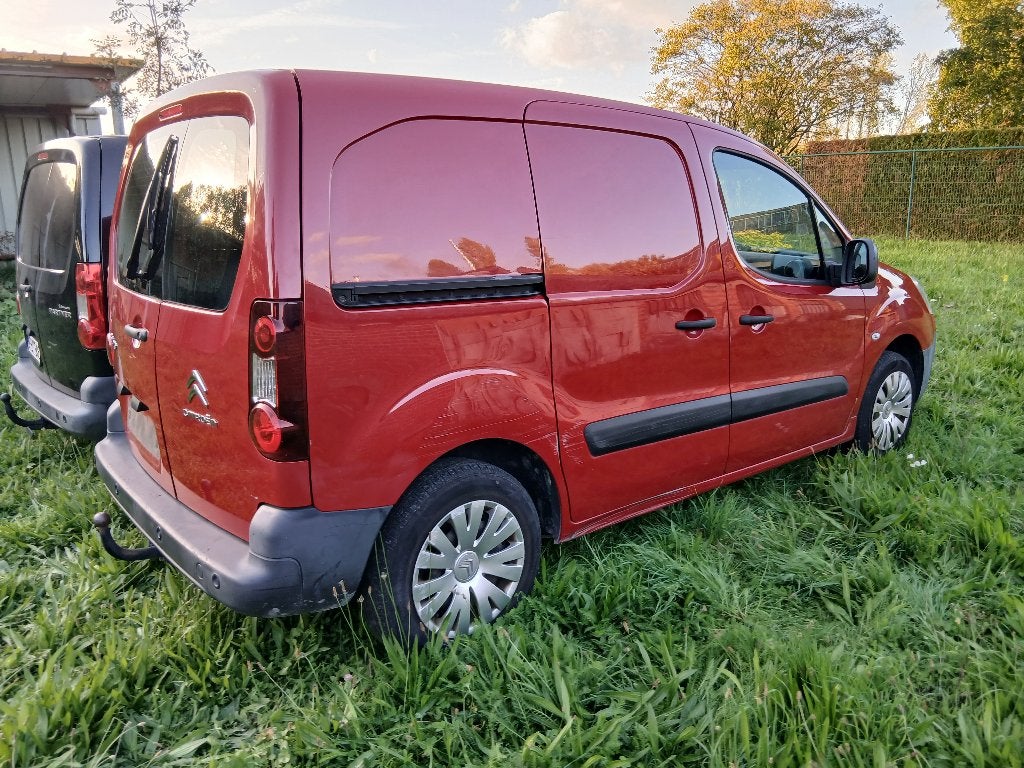 Citroën Berlingo, Autos, Rouge, Euro 6, 5 portes, Diesel