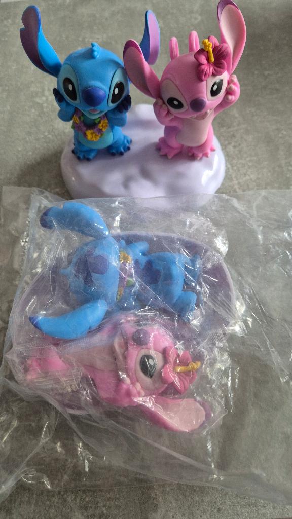 nieuw Lilo & Stitch-figuur (in tweevoud gekocht), Verzamelen, Disney, Nieuw, Beeldje of Figuurtje, Overige figuren, Ophalen of Verzenden