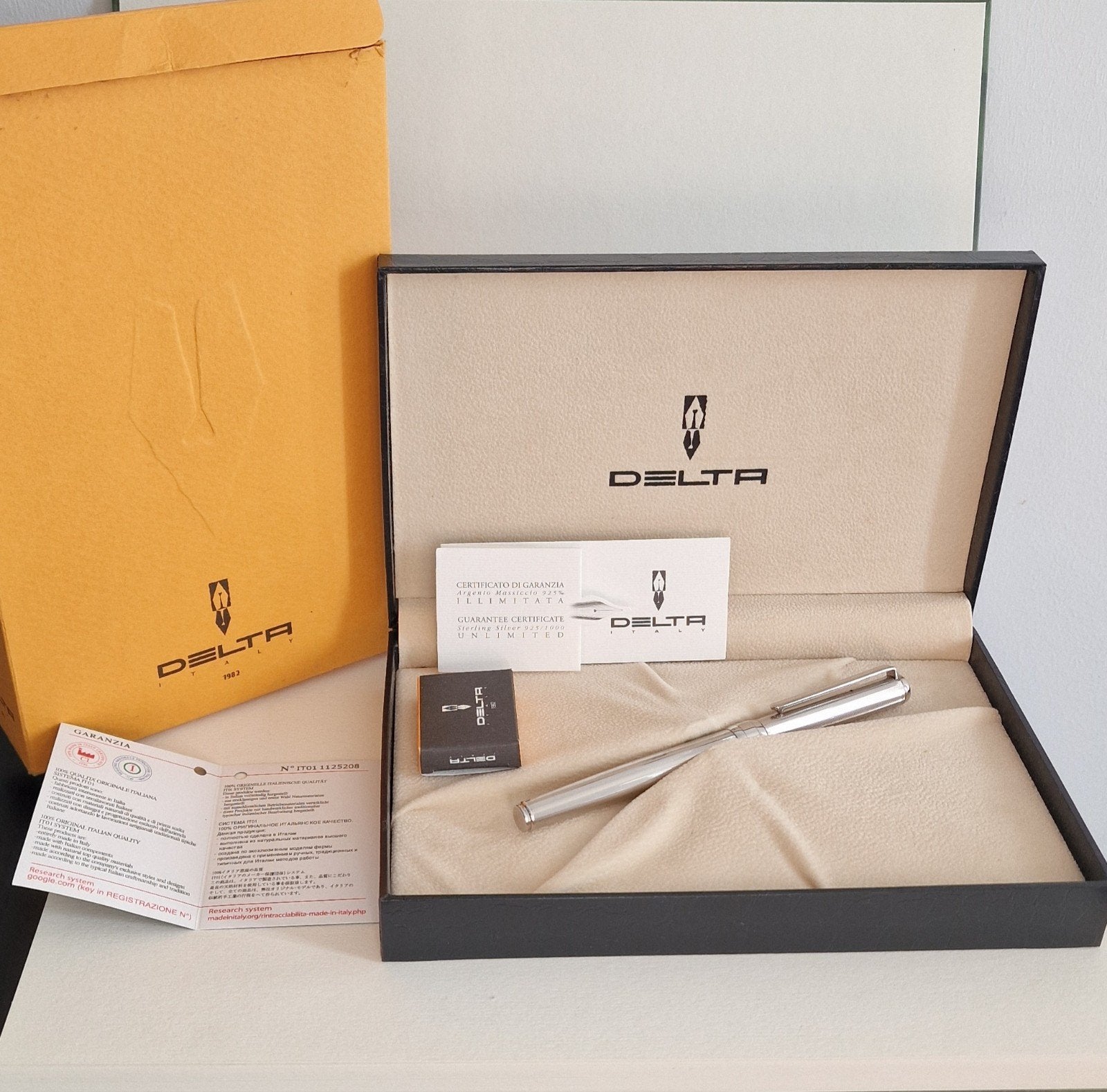 DELTA 925 sterling zilveren vulpen, Overige merken, Nieuw, Met doosje, Ophalen of Verzenden
