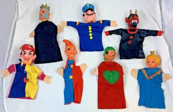 Poppenkastpoppen Set 7 Figuren Jan Klaassen Stijl Handpoppen, Verzenden, Zo goed als nieuw, Pop
