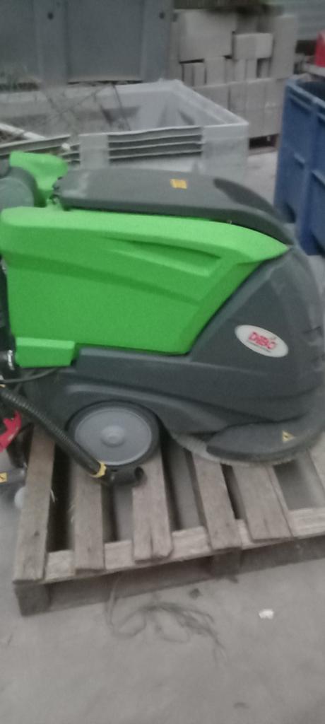 Dibo kuismaschine  en opzuigen voor onderdelen, Doe-het-zelf en Bouw, Reinigingsmachines, Ophalen