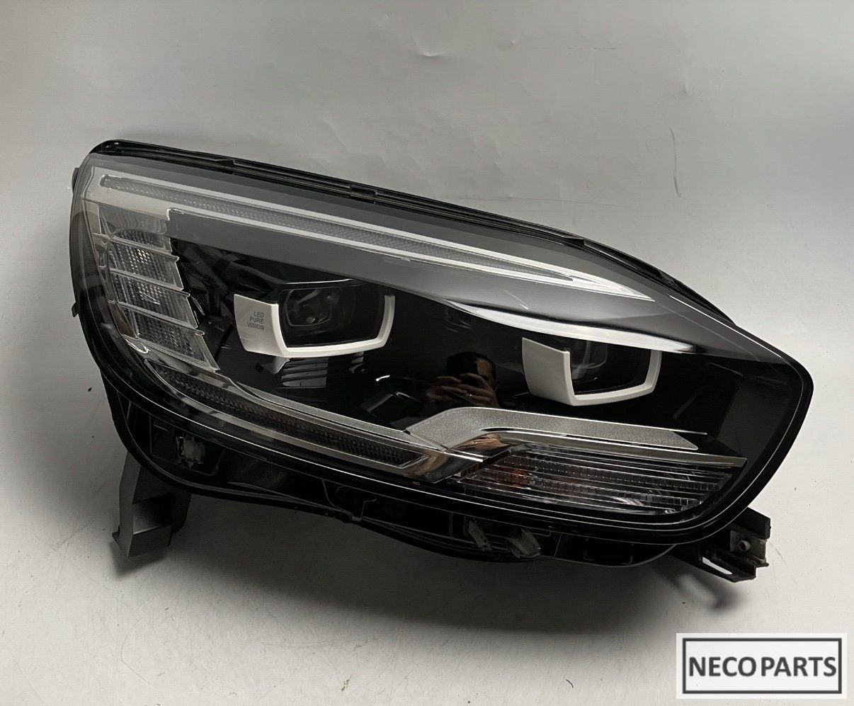 RENAULT SCENIC VOL LED KOPLAMP 260105116R ALLES LEVERBAAR !!, Autos : Pièces & Accessoires, Éclairage, Renault, Utilisé, Enlèvement ou Envoi