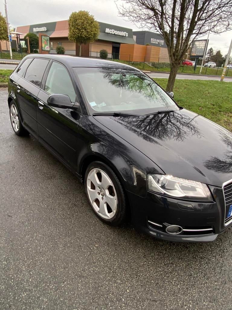 Audi A3 SPORTBACK AMBITION 1.6 tdi 105 CLIM 2011, Euro 5, Commande vocale, Boîte manuelle, Noir
