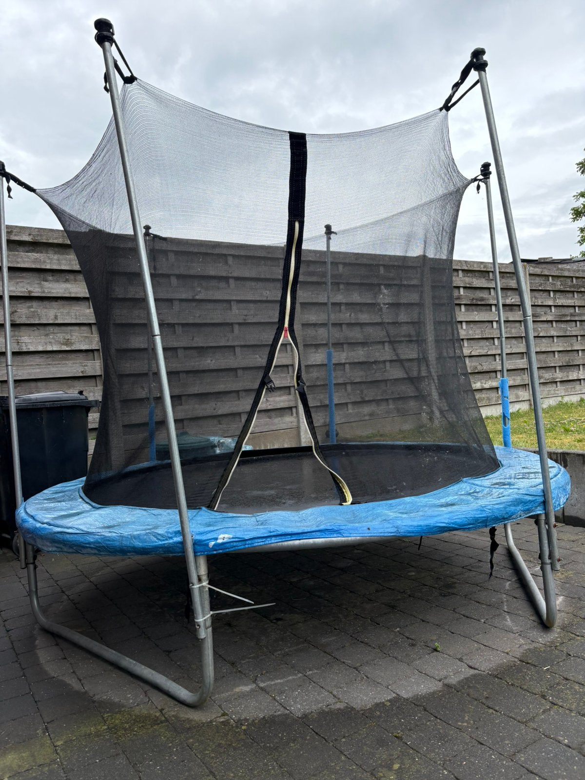 GRATIS trampoline, Ophalen, Zo goed als nieuw