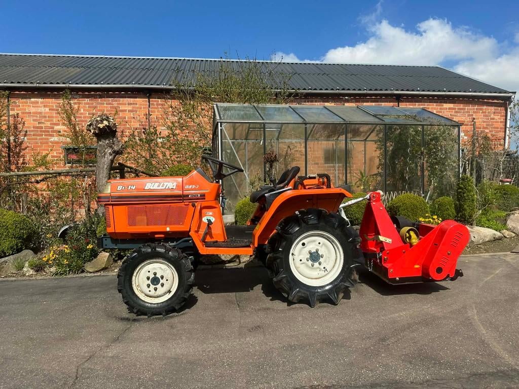 MICROTRACTEUR KUBOTA 20CV AVEC NOUVELLE TONDEUSE ET GARANTI, Articles professionnels, Agriculture | Tracteurs, Enlèvement, Jusqu'à 2500