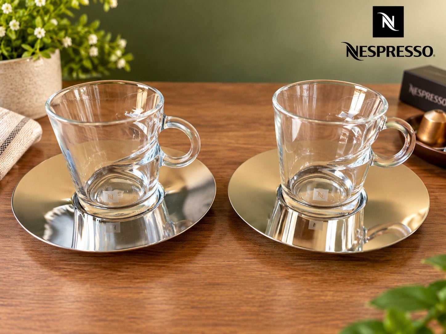 Nespresso-set - 2 stijlvolle kopjes en schoteltjes, Ophalen, Glas