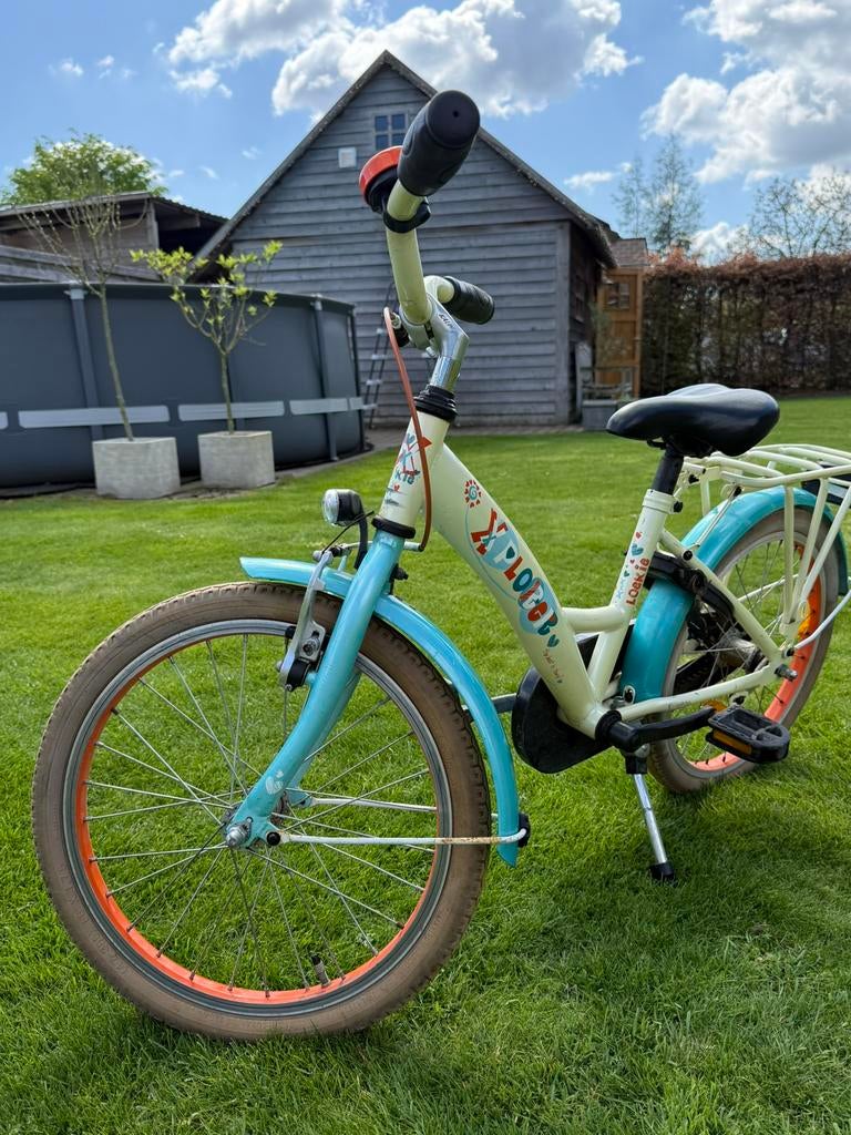 Loeki kinderfiets 18”, Fietsen en Brommers, Ophalen, Zo goed als nieuw