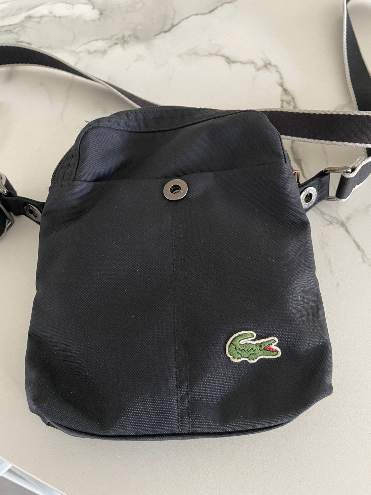 Sac à bandoulière Lacoste, Enlèvement ou Envoi, Neuf, Noir, Autres marques