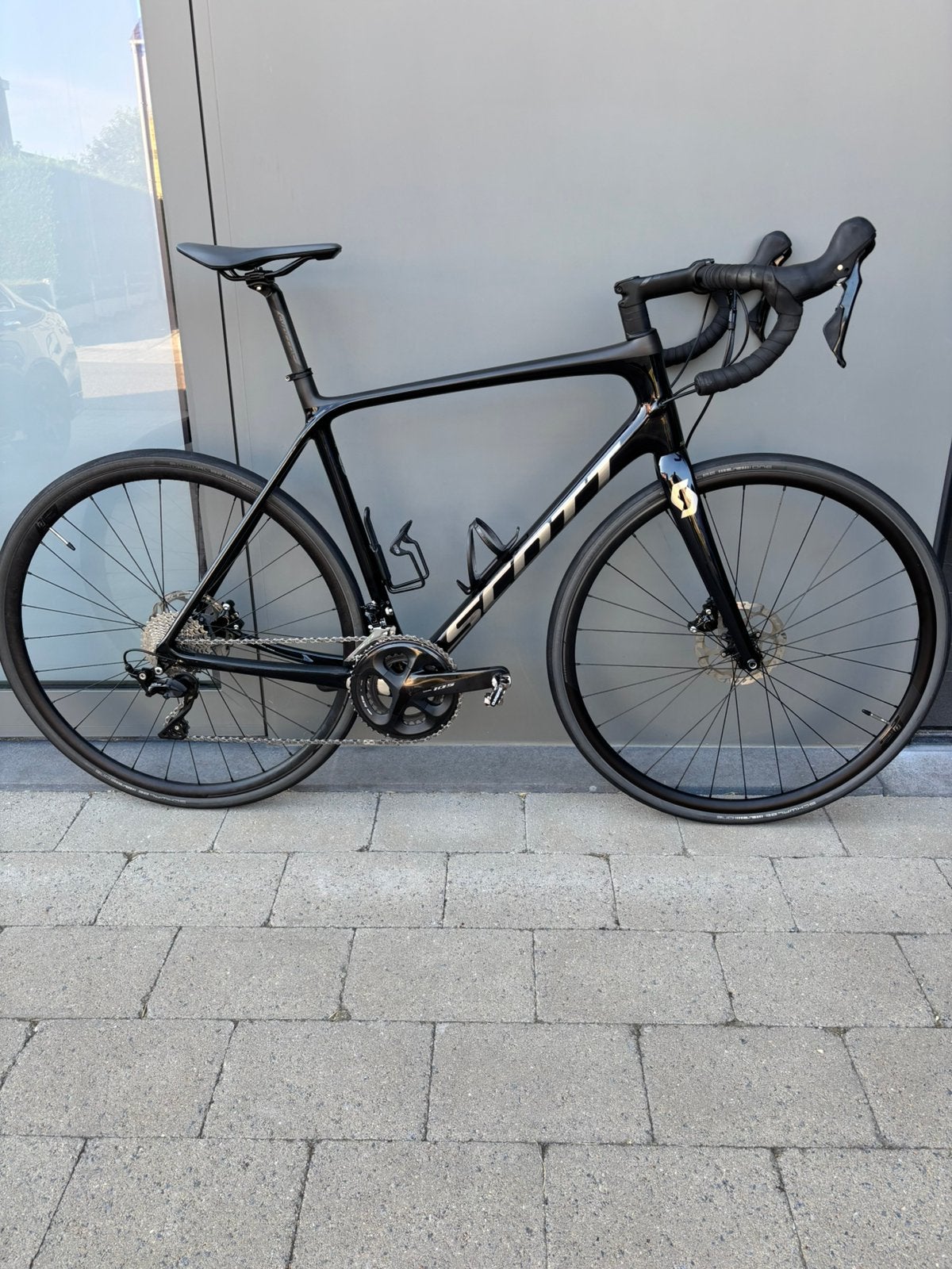 Scott Addict 20. Maat large (56), 28 inch, Carbon, Zo goed als nieuw, Meer dan 20 versnellingen