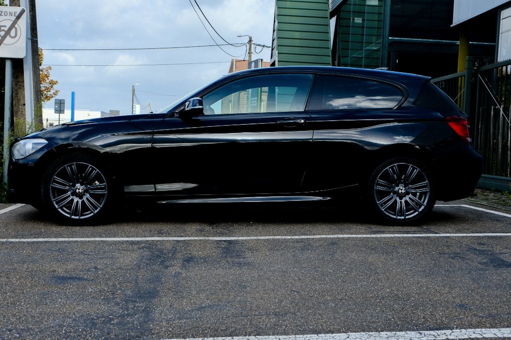 BMW 116d M Sport Automaat, Automaat, 4 cilinders, Alcantara, Zwart