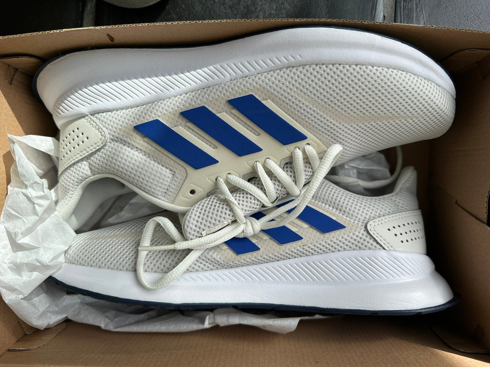 Chaussures, Neuf, Autres couleurs, Enlèvement, Chaussures de sport