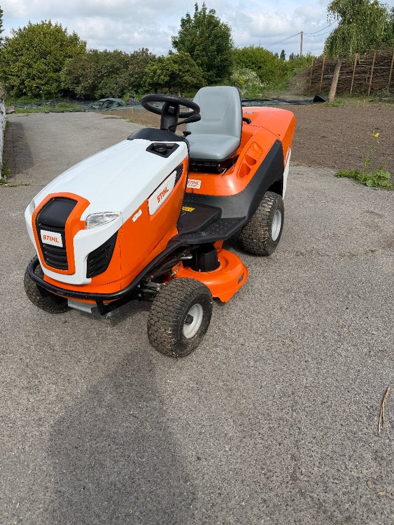 STHIL RT 5097 Zitmaaier goede staat, Tuin en Terras, Zitmaaiers, Gebruikt, 90 tot 120 cm, Elektrische starter, Opvangzak, Opvangbak